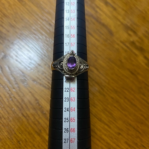 Solid Sterling Silver 925 Natural Amethyst Poison/Pill Ring - Picture 5 of 6